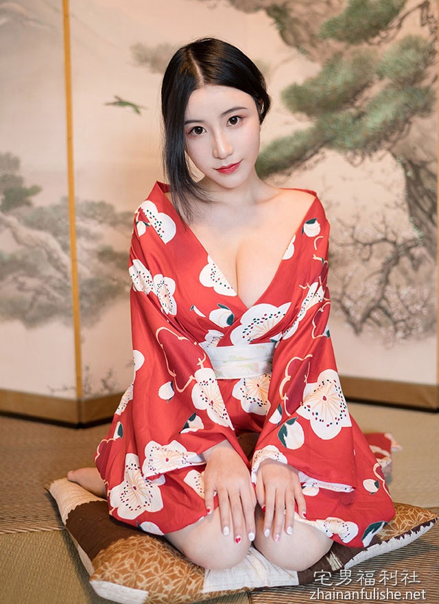 包不住的和服「嫩乳诱惑」！完美「水滴状」重到撑不住，只好摊桌上了！ - 星星舍