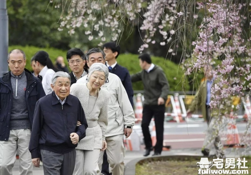 年薪100亿日圆，这是日本天皇家族每年的皇室供养费 - 星星舍